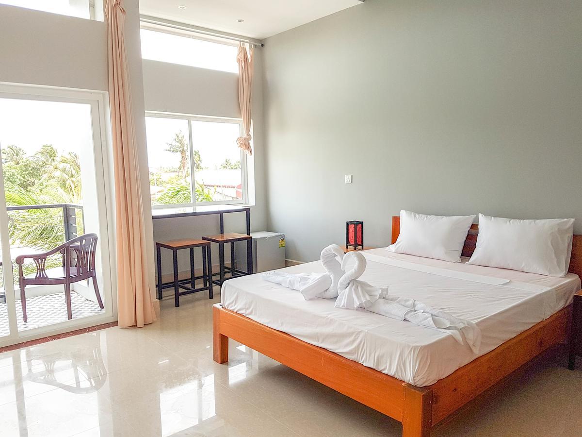 Two Moons Resort Kampot Buitenkant foto