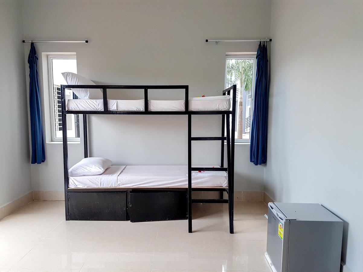 Two Moons Resort Kampot Buitenkant foto